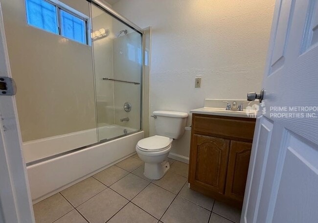 Building Photo - 1715 82nd Ave