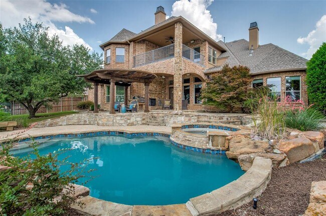 Building Photo - 2613 Round Table Blvd