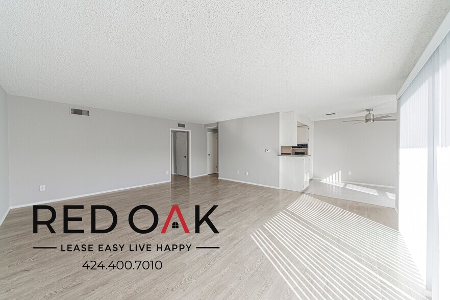 Building Photo - 4433 Colbath Ave