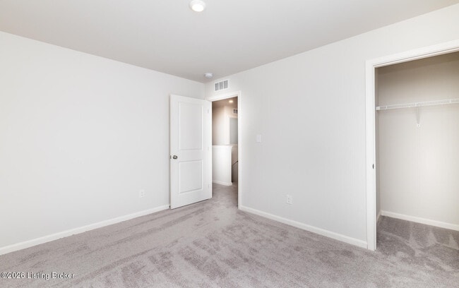 Building Photo - 104 Cool Crk Ct