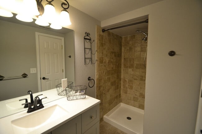 Building Photo - 3710 Trail Rock Pl