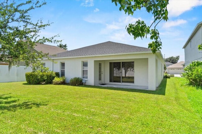 Building Photo - 3961 Hampton Hills Dr