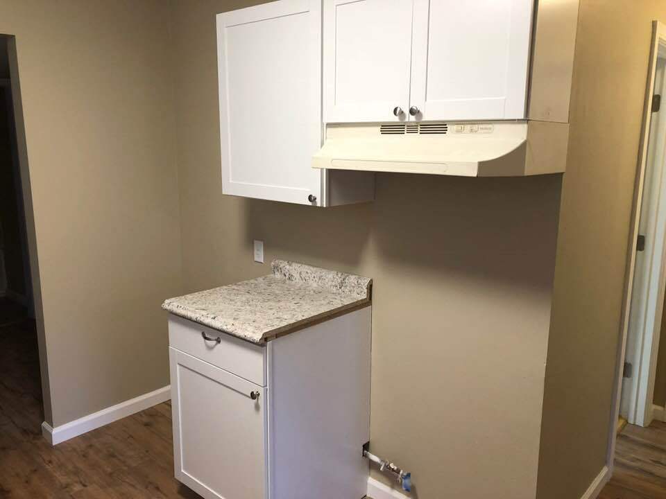 Building Photo - 2188 E Parkwood Ave