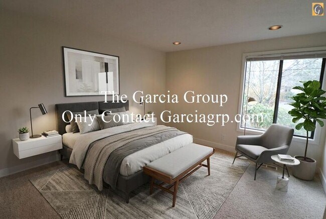 Building Photo - 10347 NW Alpenglow Way