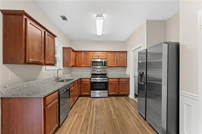 Building Photo - 2626 Fresian Ct NE