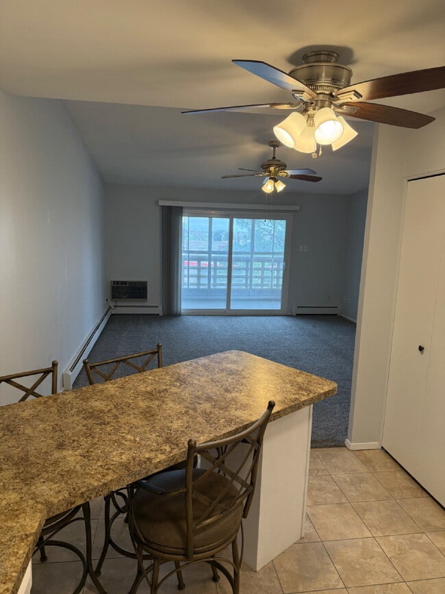 Building Photo - "Charming 1-Bedroom Condo Retreat in the Heart of Denver – Spacious 855 Sq Ft!"