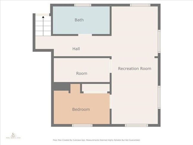 Building Photo - Murray beautiful 4 bed 2.5 bath family home