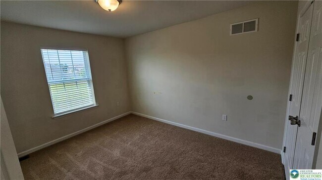 Building Photo - 1462 Black Forest Dr