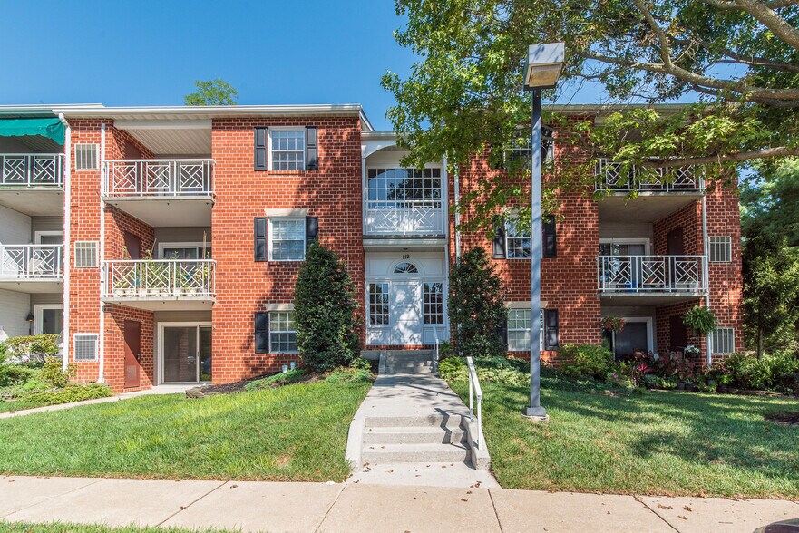Primary Photo - 112 Castletown Rd