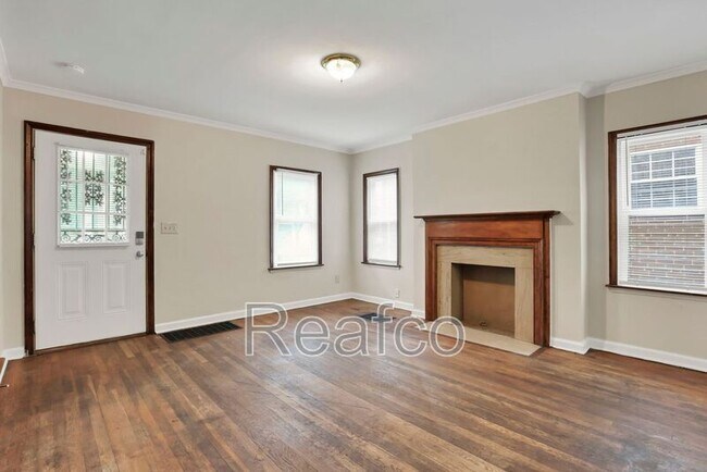 Building Photo - 53 S Burgess Ave