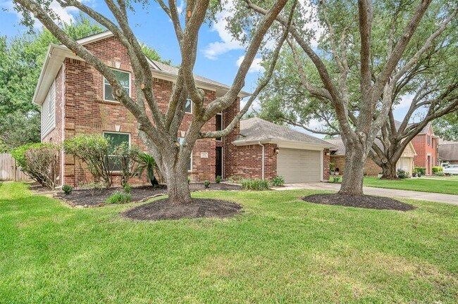 Building Photo - 209 McVoy Dr