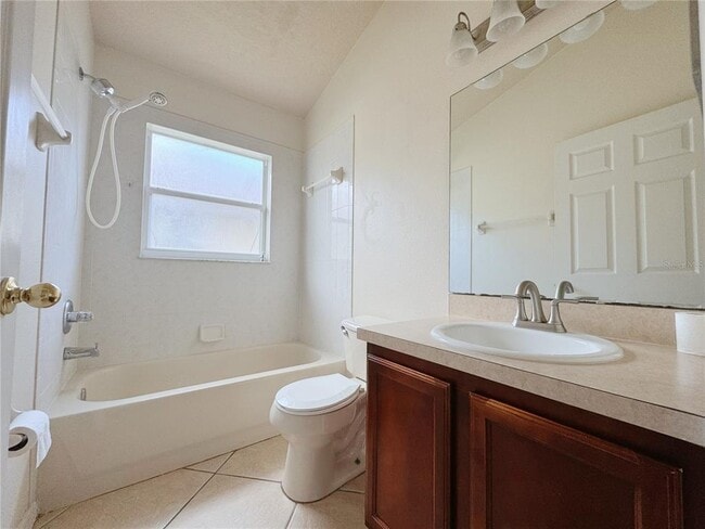 Building Photo - 171 Thornbury Dr