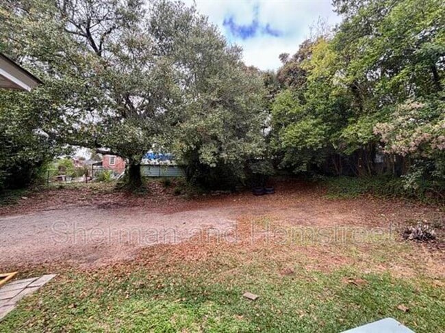 Building Photo - 1012 Georgia Ave