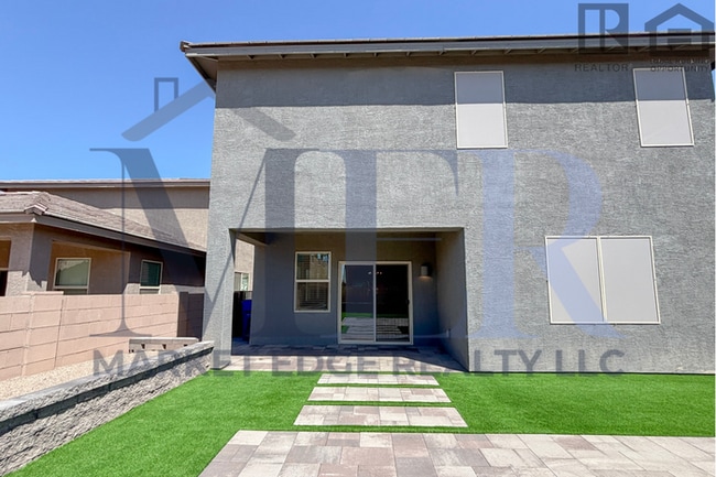 Building Photo - 4Bed/3Bath Home at I10/Wilmot Rd! $199 MOV...
