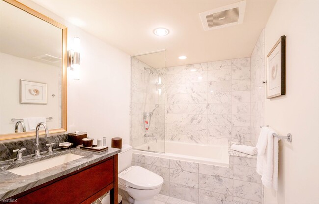 Building Photo - Studio, 1 bath Condo - 223 Saratoga Road T...