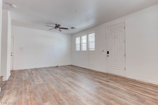 Building Photo - 2049 Rockburne St