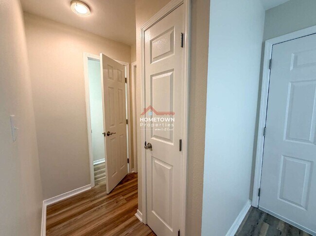 Building Photo - 4221 Brookside Dr