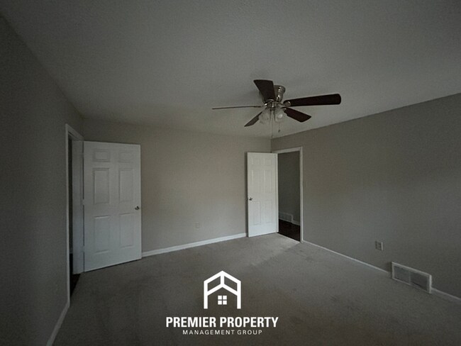 Building Photo - 7082 Farmhouse Dr