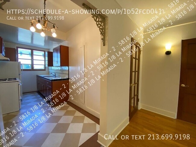 Building Photo - 5816 1/8 La Mirada-2