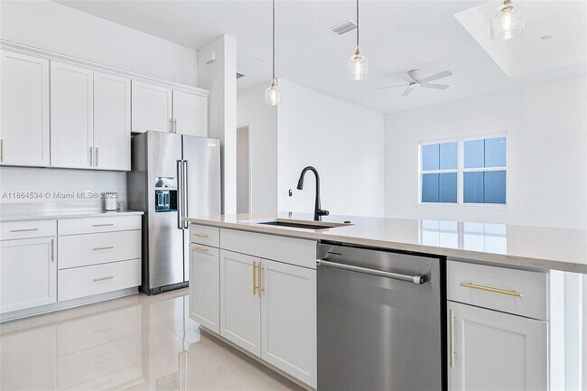 Building Photo - 10444 Northbrook Cir