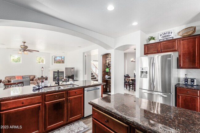 Building Photo - 4371 E Turnberry Ct