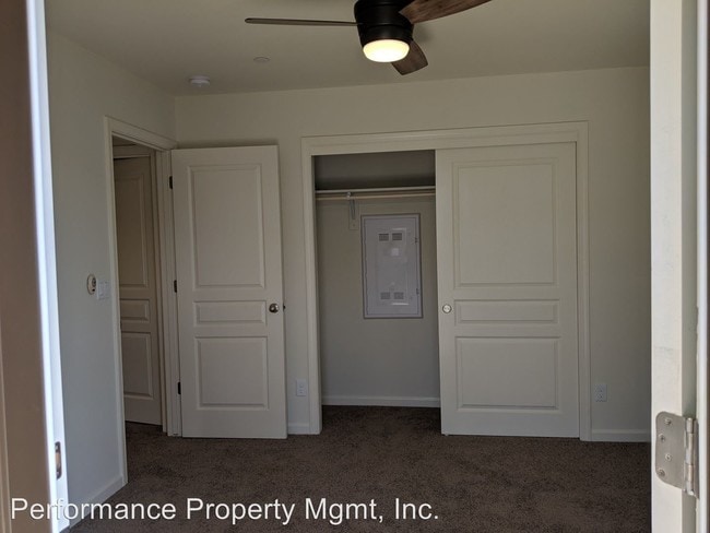 Building Photo - 3 br, 3 bath House - 2545 Mustang Dr