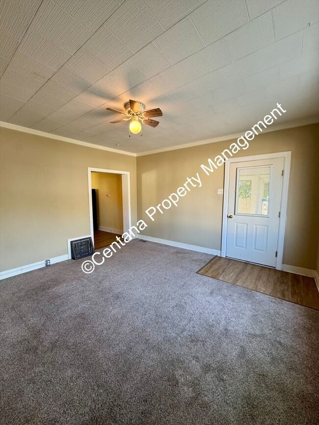 Building Photo - 1 Bed 1 Bath located in the heart of Anaconda