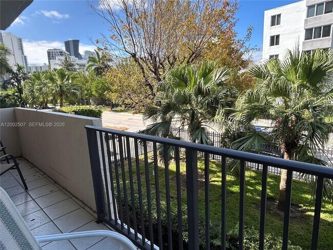 Building Photo - 201 180th Dr