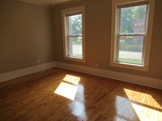Master bedroom - 48 Sherman Pl