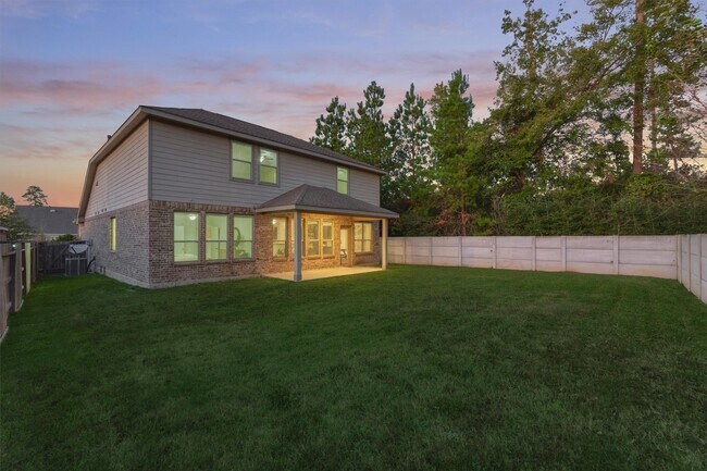 Building Photo - 2437 Branshill Dr