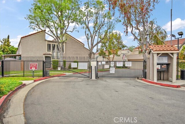 Building Photo - 12939 Royal Palm Cir