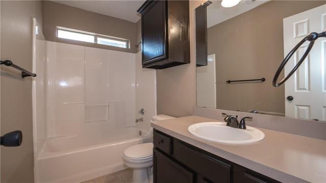 Building Photo - 1512 Manitoba Ln