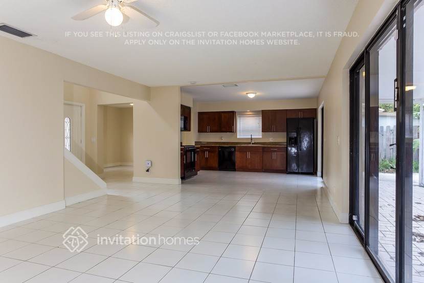 Building Photo - 5756 Strawberry Lakes Cir