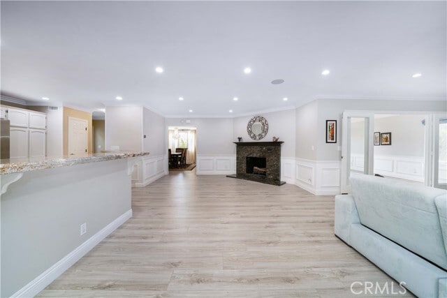 Building Photo - 2714 Club Dr