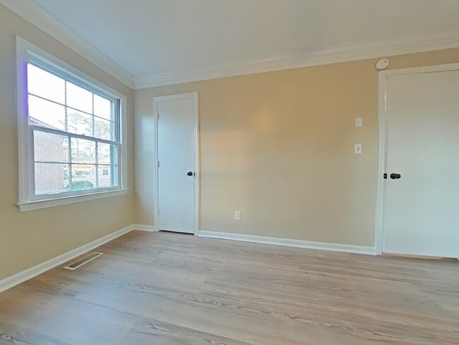 Building Photo - 257 Buckhead Rd