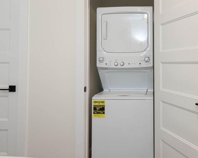 Building Photo - 27100 Perdido Beach Blvd