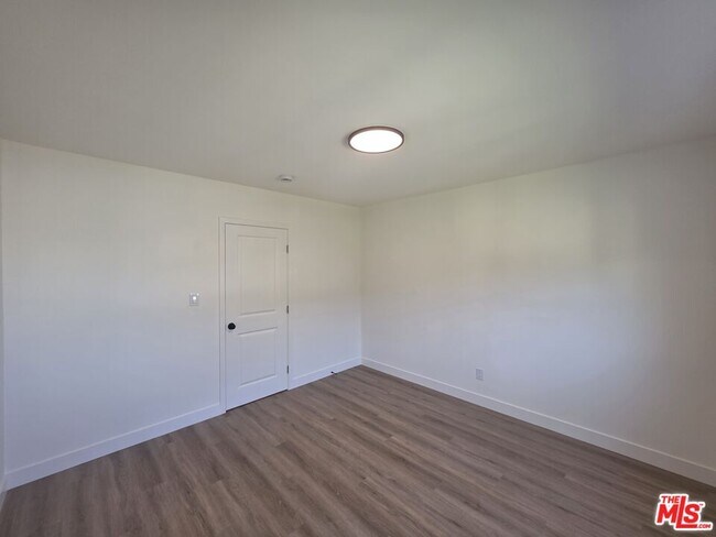 Building Photo - 25226 Loytan St