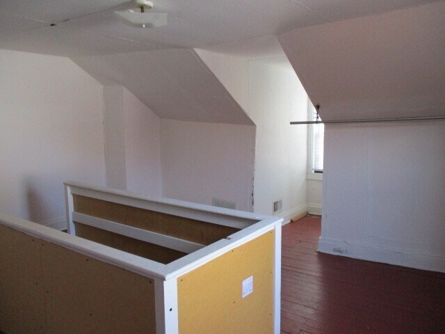 Building Photo - 5126 Carnegie St