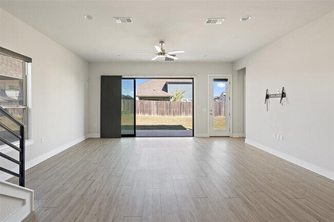 Building Photo - 9820 Grapevine Leaf Dr