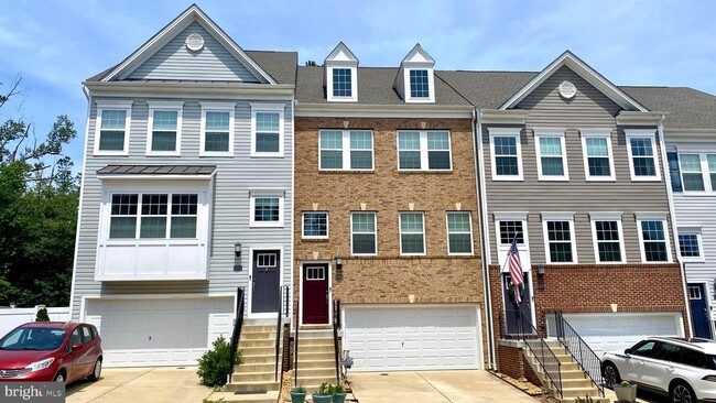 Building Photo - 23861 Myrtle Glen Way