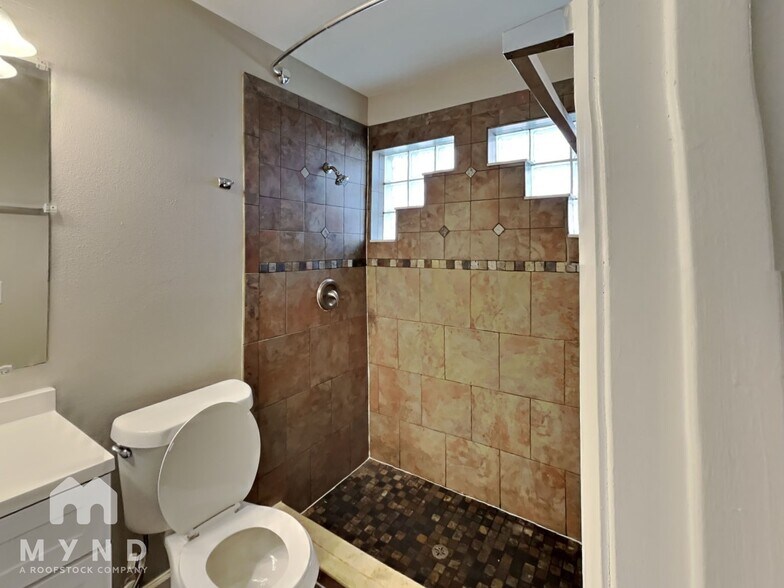 Building Photo - 12137 Pilot Ct