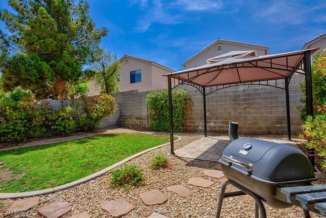 Building Photo - 9595 Gatesville Ave