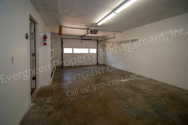 Building Photo - 3 Bed House in Northwest Fort Collins!