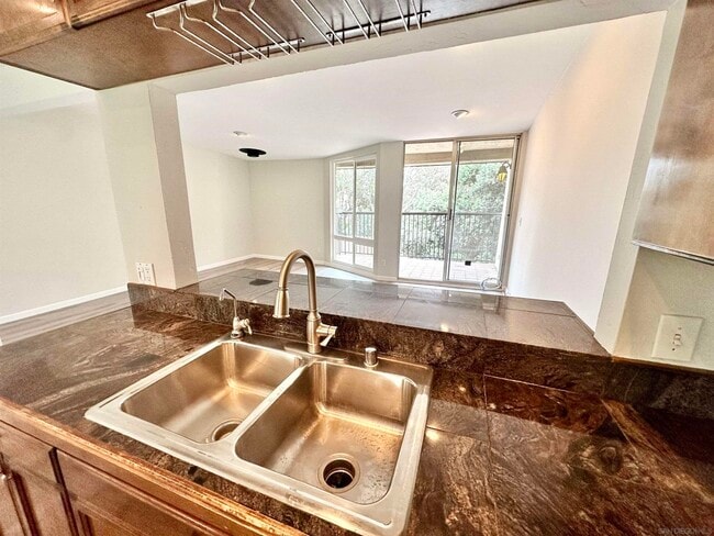 Building Photo - 2406 Altisma Way