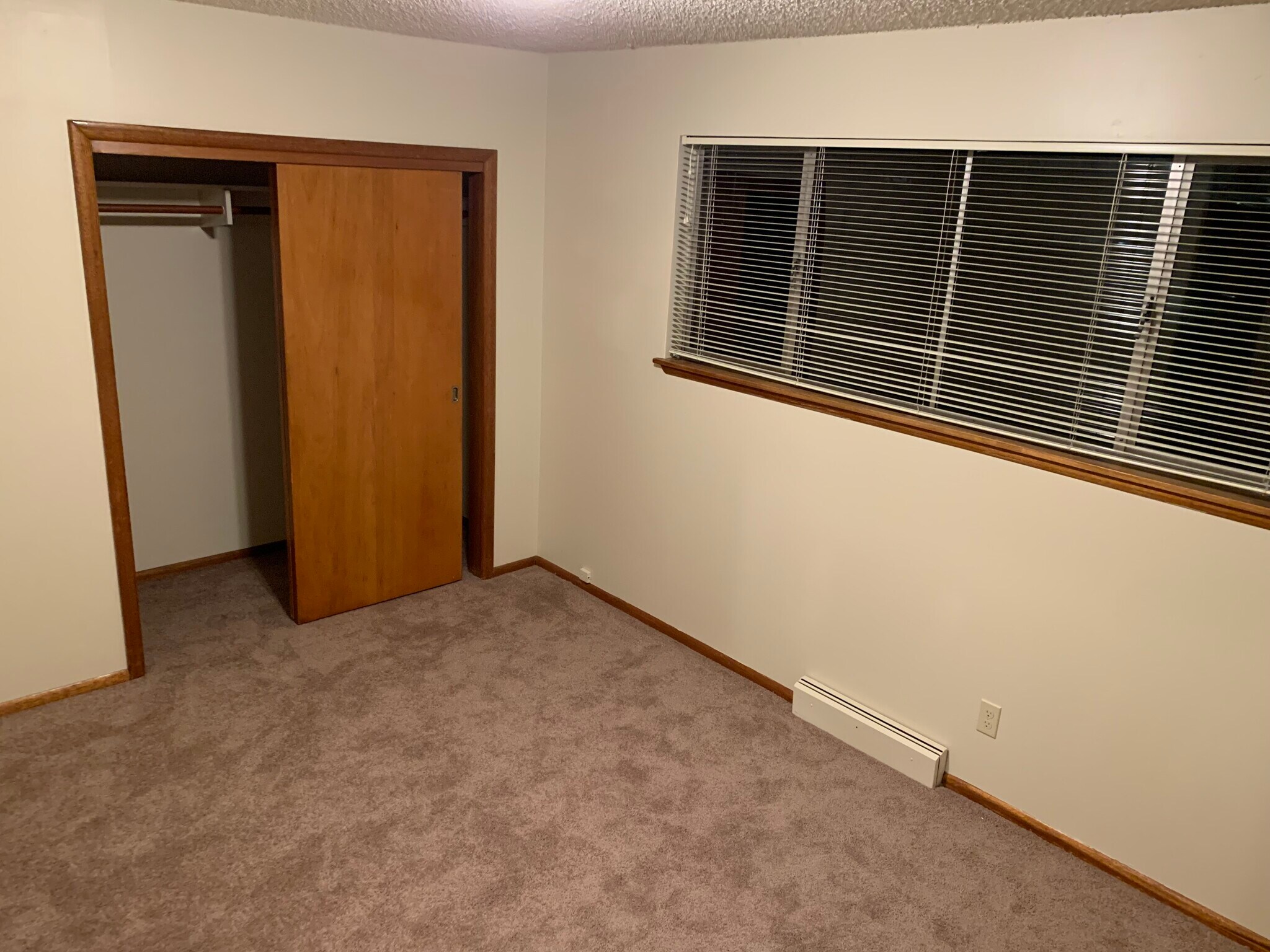 Bedroom2.0 - 9286 50th Ave S