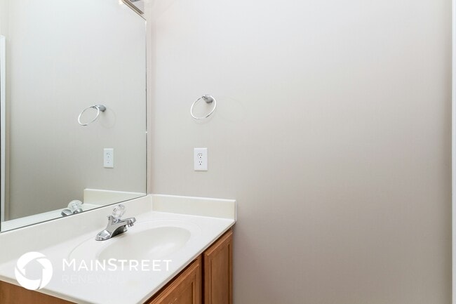 Building Photo - 6960 Scarlet Ridge Dr