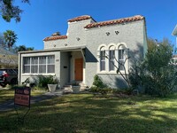 Building Photo - Davis Island Charming Home