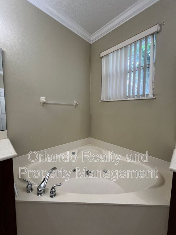 Building Photo - 2742 Cardassi Dr