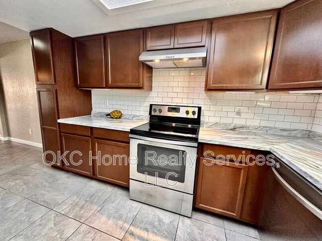 Building Photo - 8141 NW 23rd St