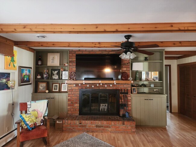 Building Photo - 542 Avenue C